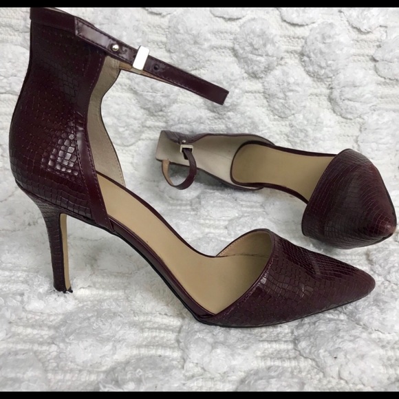 Ann Taylor Wine Red Snakeskin Heels - Picture 2 of 7